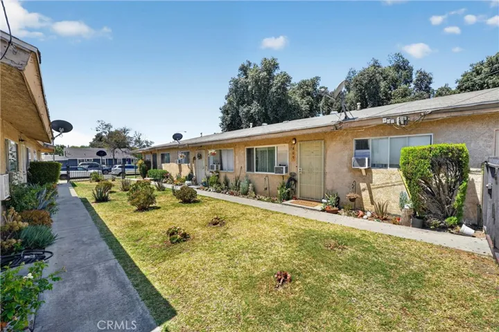 805 E 8th Street, Pomona, California 91766