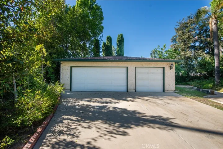 Backyard 6 car garage