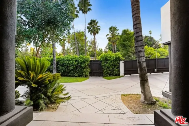 5110 Allentown Place, Los Angeles, California 91364