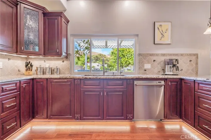 760 Cinnabar Place, Simi Valley, California 93065