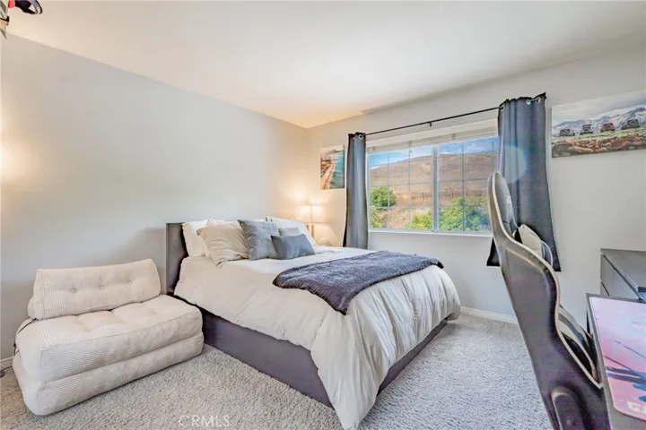 760 Cinnabar Place, Simi Valley, California 93065