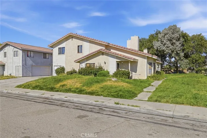 43731 8th Street E, Lancaster, California 93535