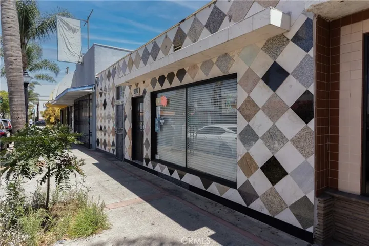Entry both Units