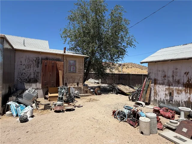 219 N 1st Avenue, Barstow, California 92311
