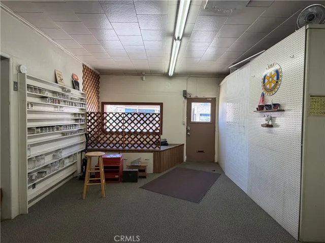 219 N 1st Avenue, Barstow, California 92311