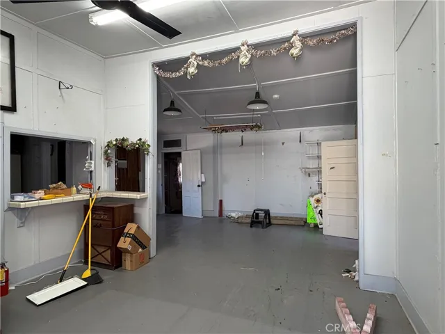 219 N 1st Avenue, Barstow, California 92311