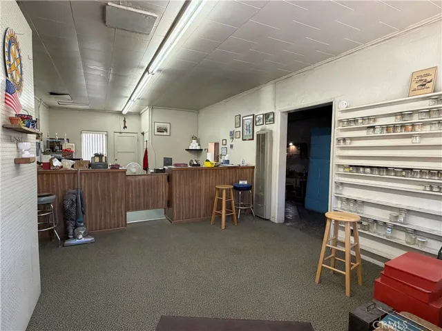 219 N 1st Avenue, Barstow, California 92311