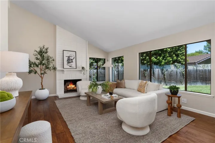 872 S Havenwood Circle, Orange, California 92869