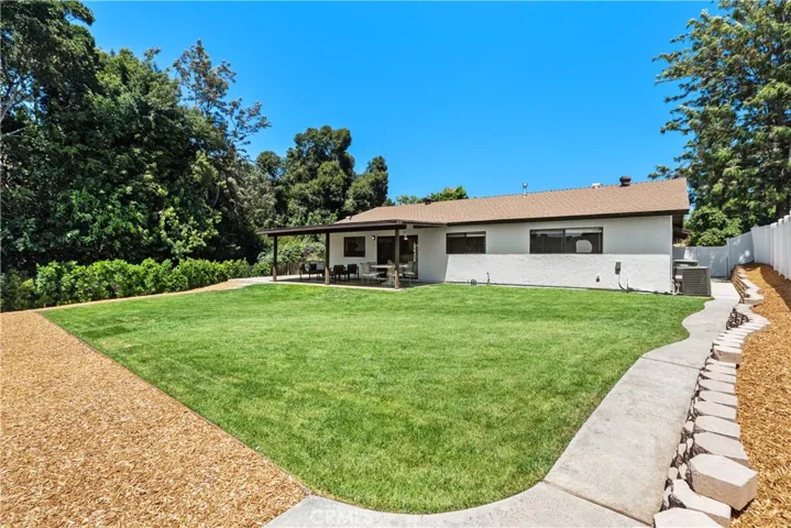 872 S Havenwood Circle, Orange, California 92869