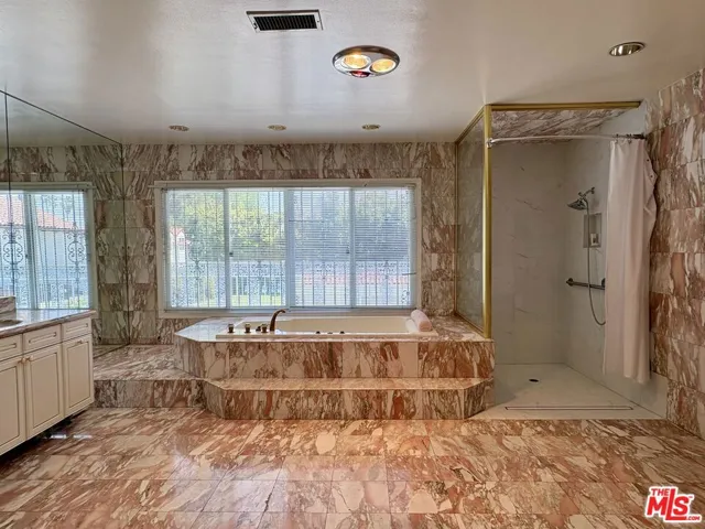 primary bath 2