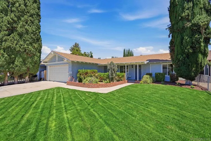 13736 Woodgate Pl, Poway, California 92064
