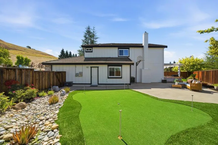 2008 Hill Meadow Place, Danville, California 94526