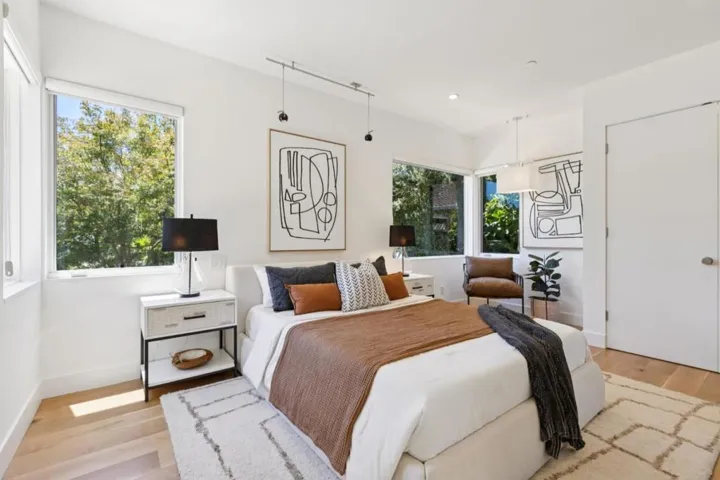 681 Springer Terrace, Los Altos, California 94024