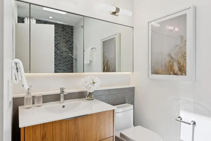 681 Springer Terrace, Los Altos, California 94024