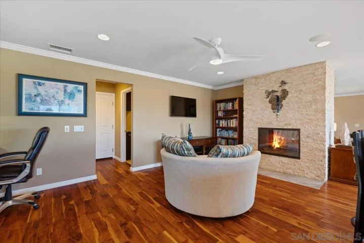 12578 Lomica Dr, San Diego, California 92128