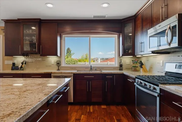 12578 Lomica Dr, San Diego, California 92128