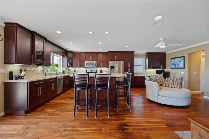 12578 Lomica Dr, San Diego, California 92128