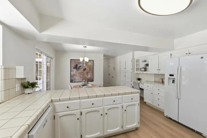 19990 Blythe Court, Saratoga, California 95070
