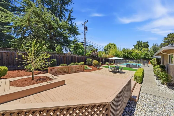 19990 Blythe Court, Saratoga, California 95070