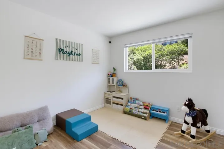 5520 Aztec Dr, La Mesa, California 91942