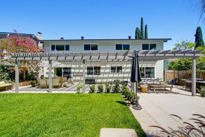 5520 Aztec Dr, La Mesa, California 91942