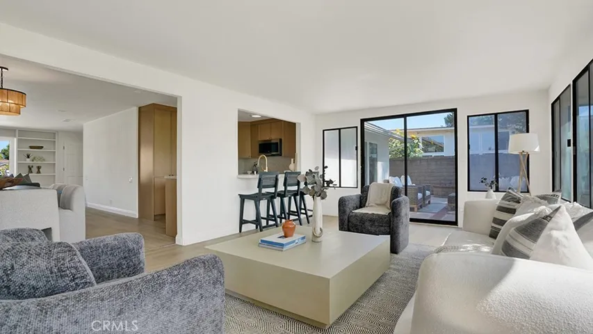 23791 Formello, Laguna Hills, California 92653