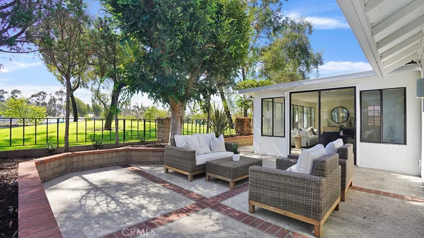 23791 Formello, Laguna Hills, California 92653