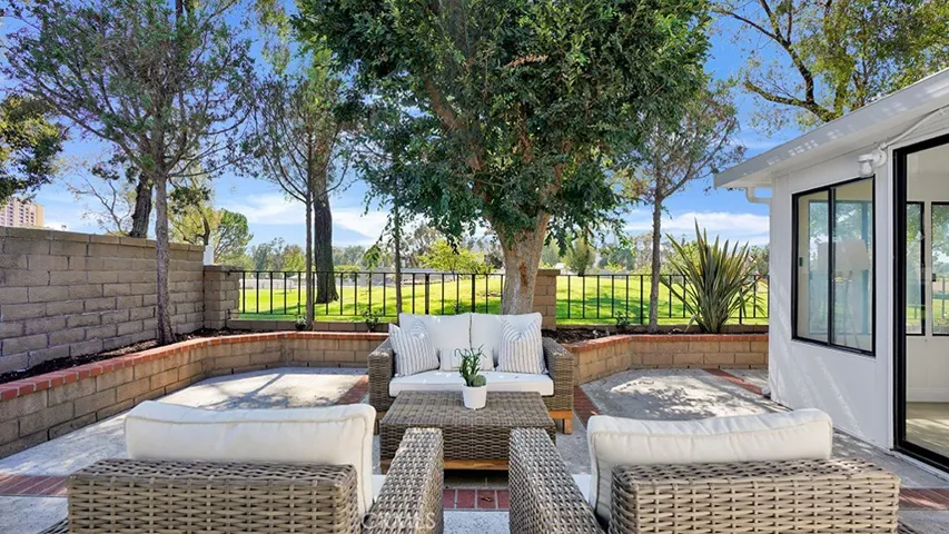 23791 Formello, Laguna Hills, California 92653