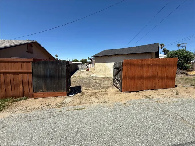 162 N 3rd, Banning, California 92220