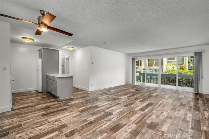 Spacious Living Space & Outdoor Patio