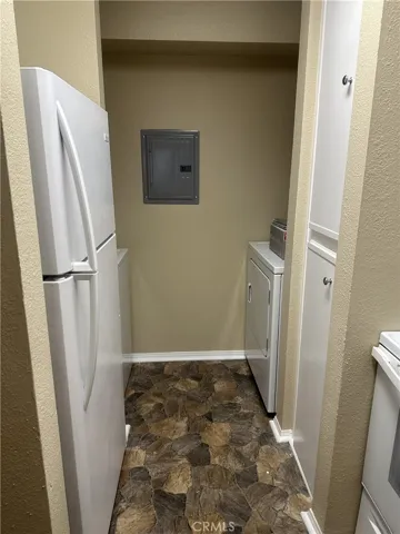kitchen to laundry area