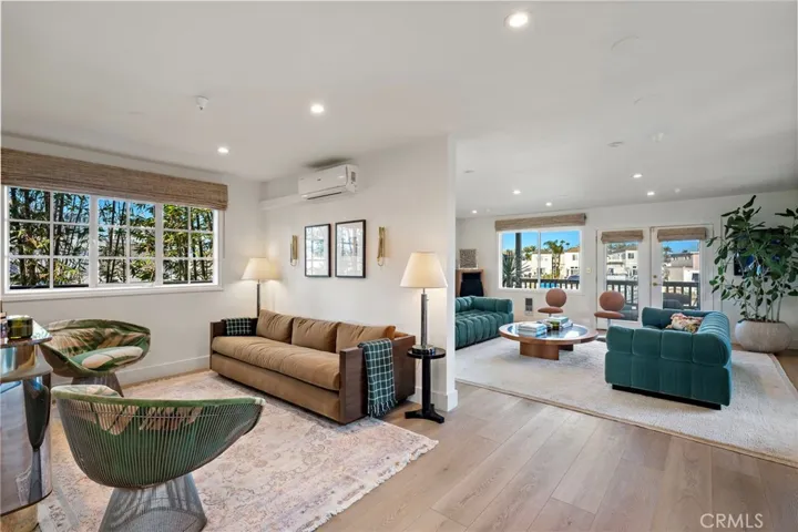 2808 Lafayette, Newport Beach, California 92663