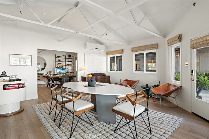 2808 Lafayette, Newport Beach, California 92663