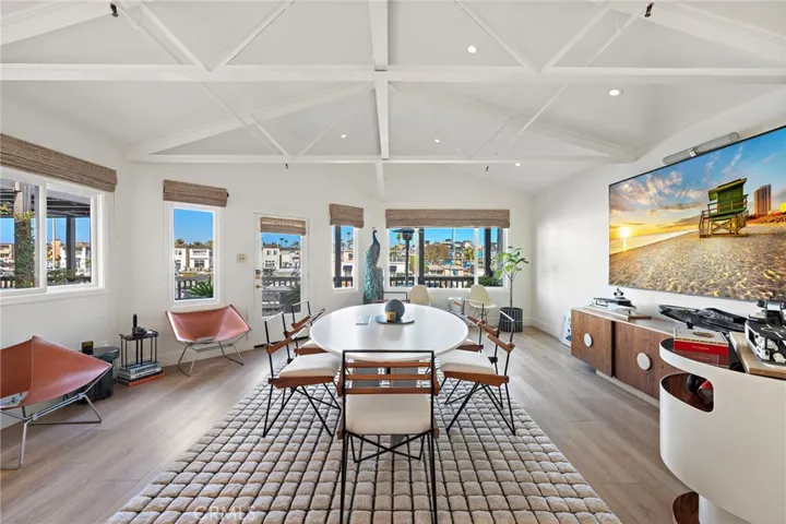 2808 Lafayette, Newport Beach, California 92663