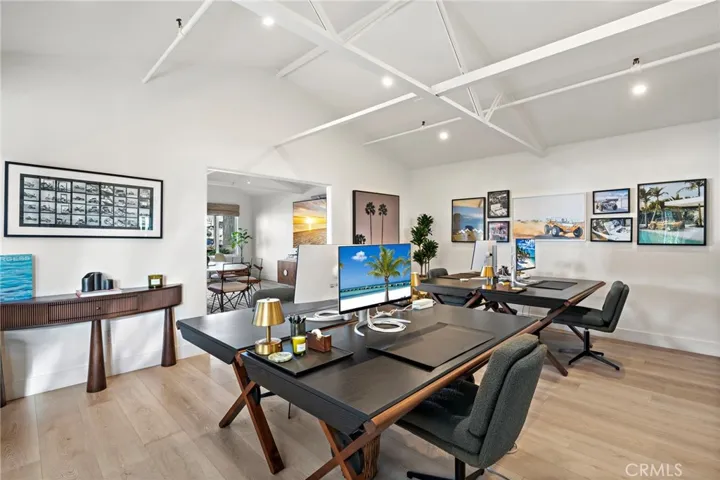 2808 Lafayette, Newport Beach, California 92663