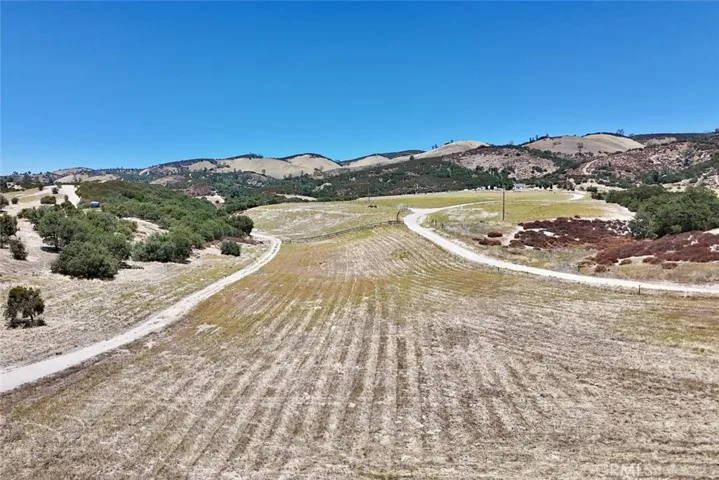 22 Martinez Road, Lockwood, California 93932 — photo 5