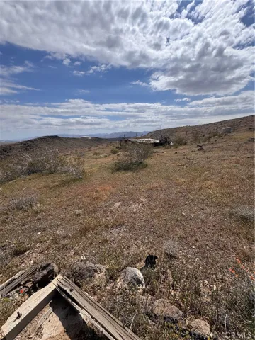 4334 Yucca Mesa Road, Yucca Valley, California 92284