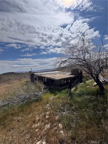 4334 Yucca Mesa Road, Yucca Valley, California 92284