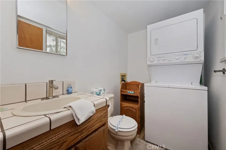 718 Silver Tip, Big Bear Lake, California 92315