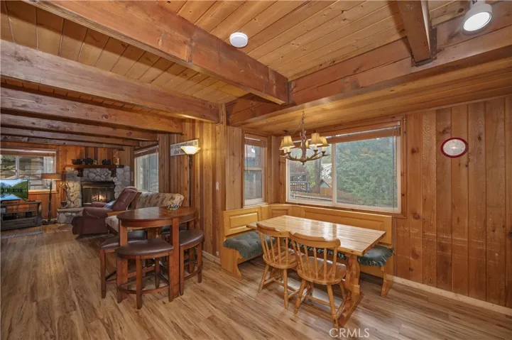 718 Silver Tip, Big Bear Lake, California 92315