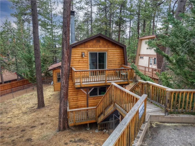 718 Silver Tip, Big Bear Lake, California 92315