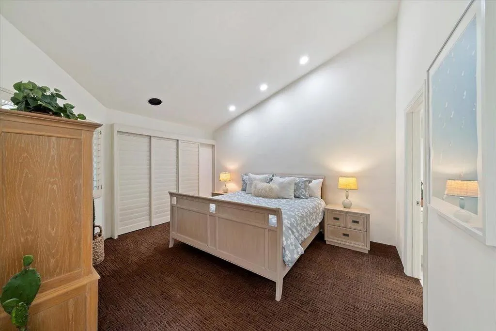 08-Bedroom 1
