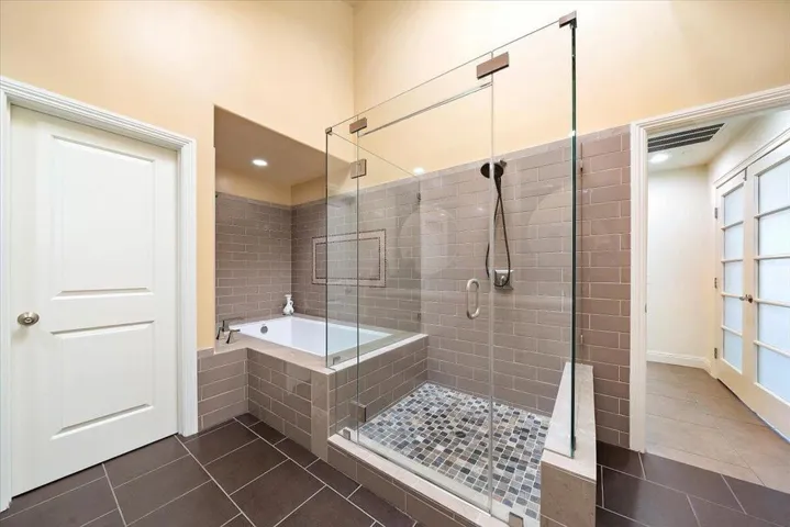 31-Primary Bathroom
