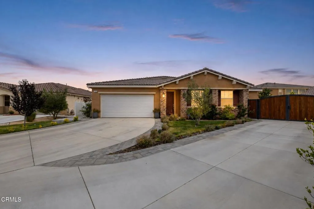 1-web-or-mls-Twilight Image copy