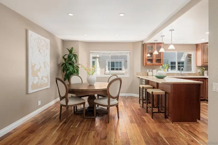 4007 Porte De Palmas 67, San Diego, California 92122