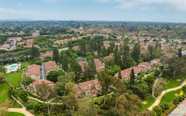 4007 Porte De Palmas 67, San Diego, California 92122