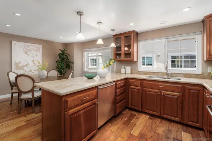 4007 Porte De Palmas 67, San Diego, California 92122