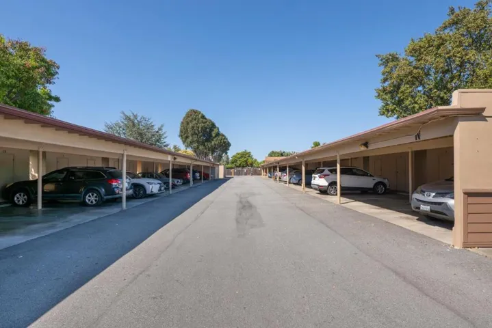 1536 Day Avenue F, San Mateo, California 94403