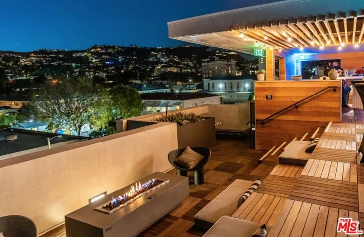 1250 N Fairfax Avenue 505, West Hollywood, California 90046