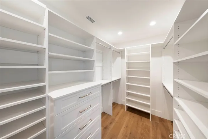 primary walk in closet